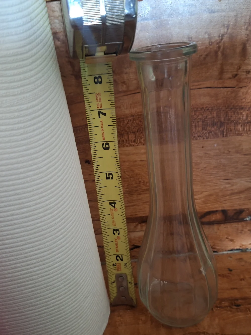 Clear Glass Bud Vase - Slim Neck